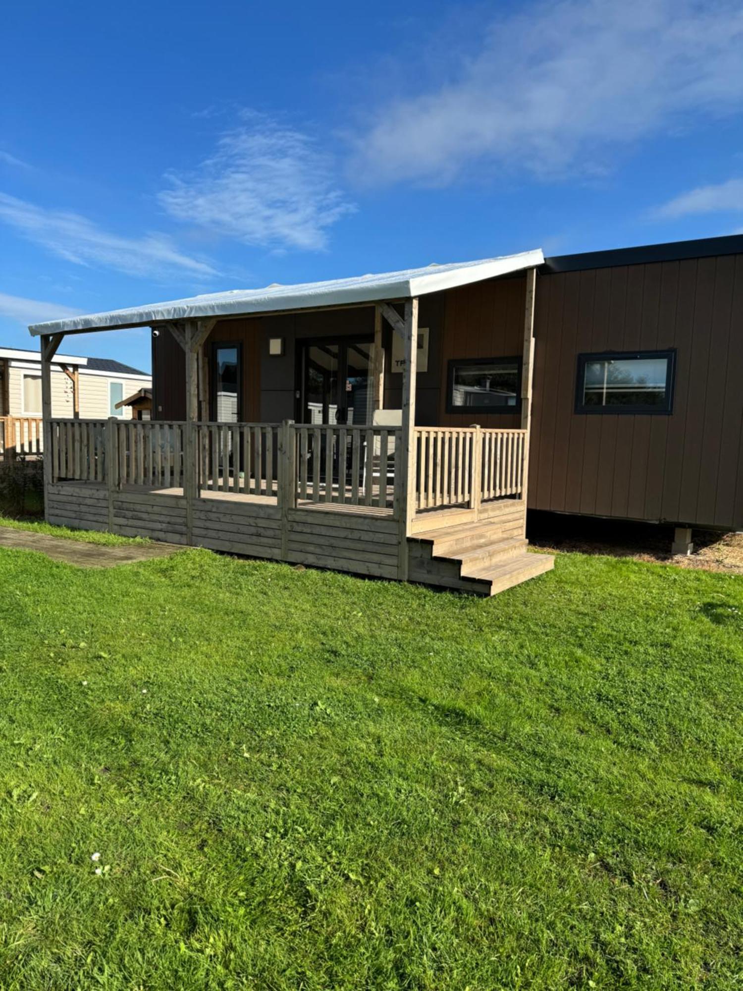 3 Slaapkamers Oasis 19 Camping *